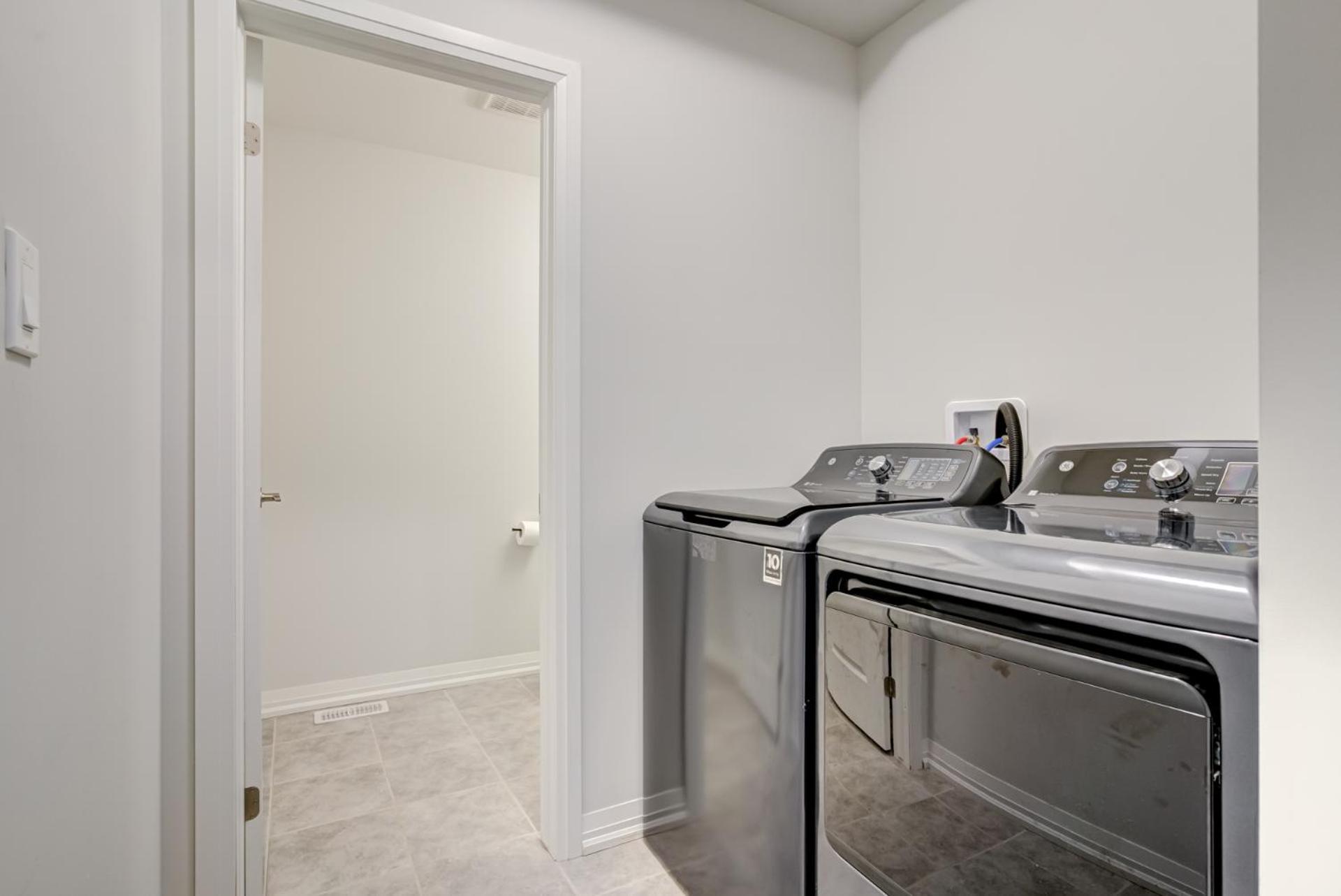 Luxury Living At The Falls - 4 Bed House Niagara Falls Esterno foto