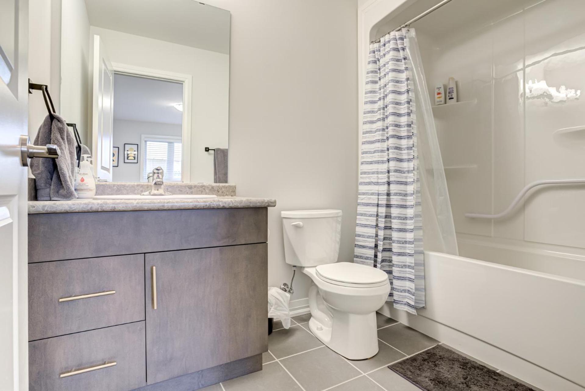 Luxury Living At The Falls - 4 Bed House Niagara Falls Esterno foto